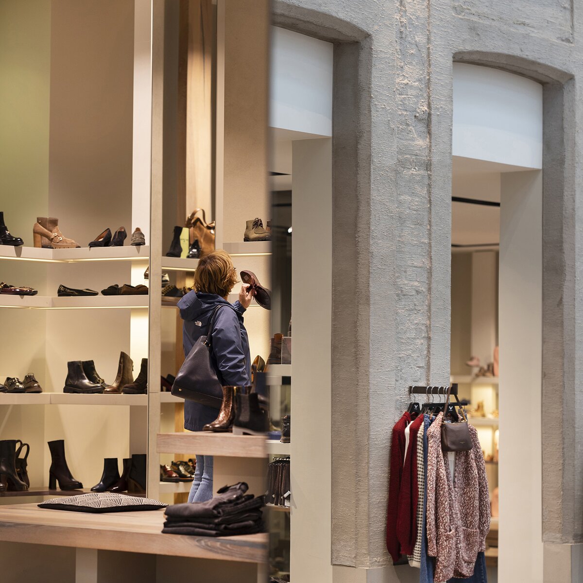 Choisissez parmi plus de 1 000 marques de créateurs tendance et élégantes !