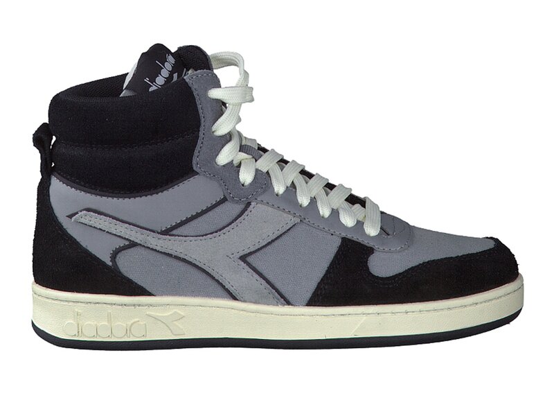 Bekijk product 'Diadora Sneakers Zwart' Diadora Sneakers Zwart