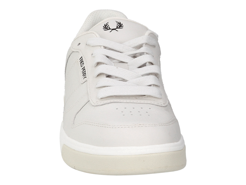 Fred Perry Sneakers Off White
