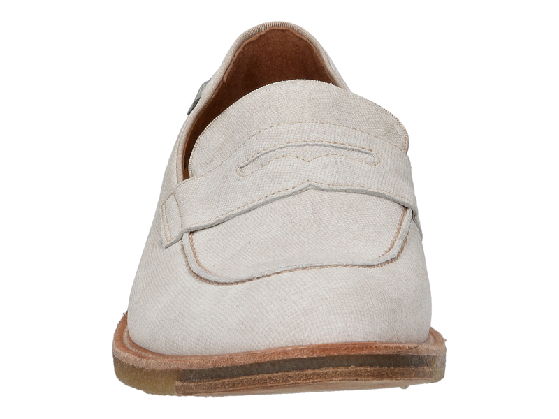 Voir le produit 'Floris Van Bommel Mocassins Off White' (en anglais) Floris Van Bommel Mocassins Off White