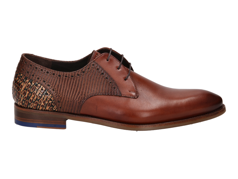 Bekijk product 'Floris Van Bommel Veterschoenen Cognac' Floris Van Bommel Veterschoenen Cognac