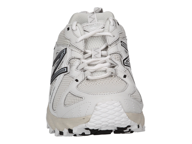 New Balance Sneakers Off White