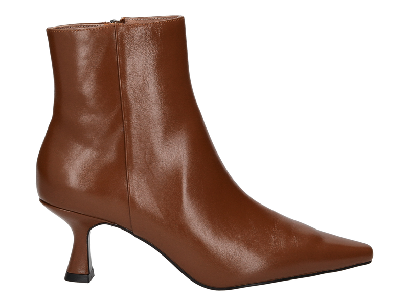Bekijk product 'Bibi Lou Boots Met Hak Cognac' Bibi Lou Boots Met Hak Cognac