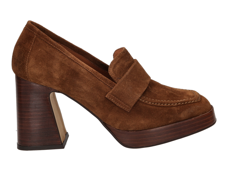 Bekijk product 'Angel Alarcon Mocassins Roest' Angel Alarcon Mocassins Roest