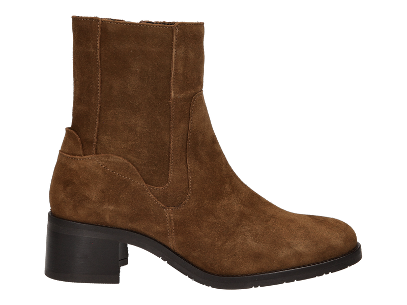 Piedi Nudi Boot With Heel Brown