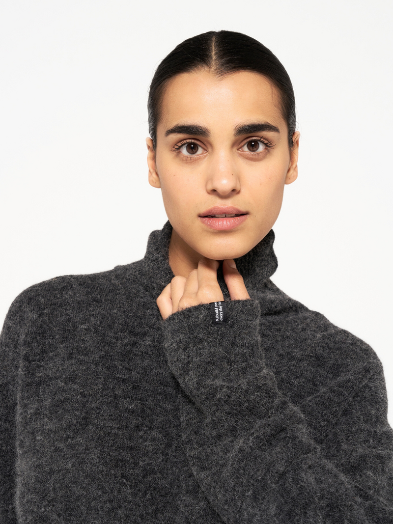 Voir le produit '10 Days Pulls Gris' (en anglais) 10 Days Pulls Gris