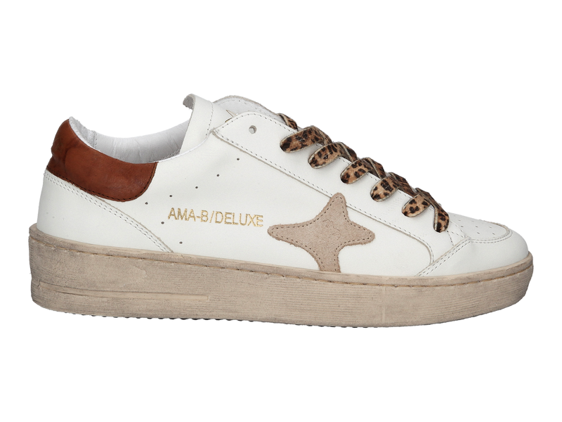 Bekijk product 'Ama Brand Sneakers Wit' Ama Brand Sneakers Wit