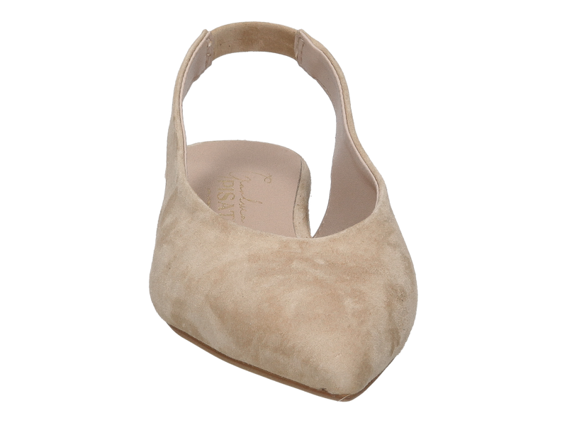 Gianluca Pisati Tongues Camel