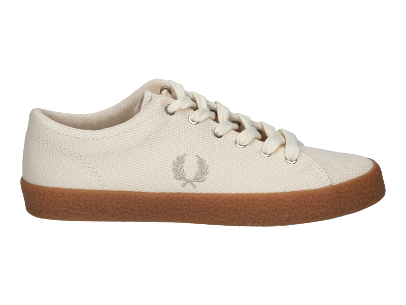 Fred Perry Sneakers Off White