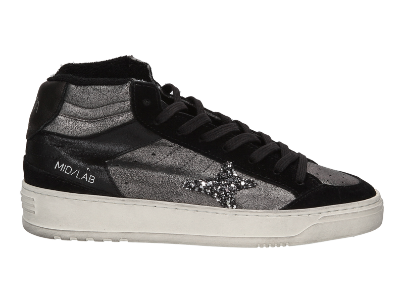 Ama Brand Sneakers Zwart