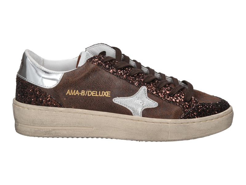 Bekijk product 'Ama Brand Sneakers Bruin' Ama Brand Sneakers Bruin