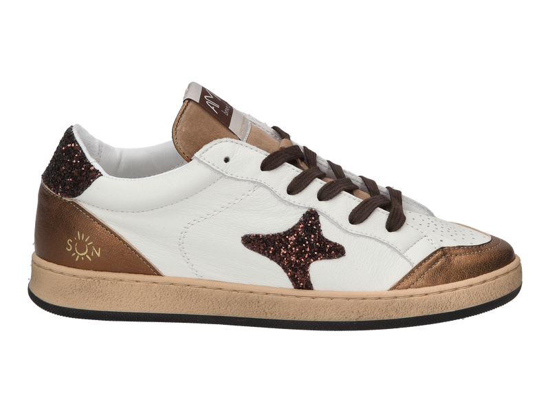 Ama Brand Sneakers Wit