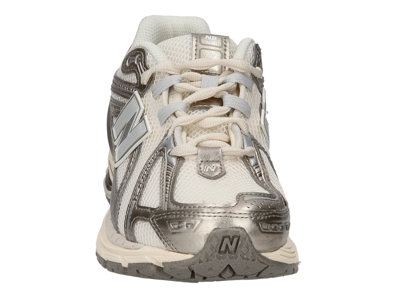 New Balance Sneakers Goud