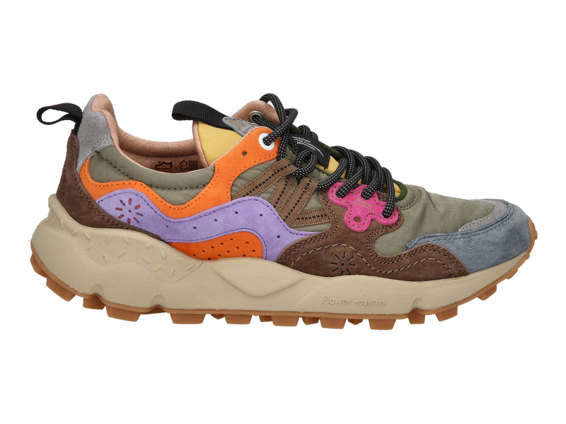 Voir le produit 'Flower Mountain Baskets Kaki' (en anglais) Flower Mountain Baskets Kaki