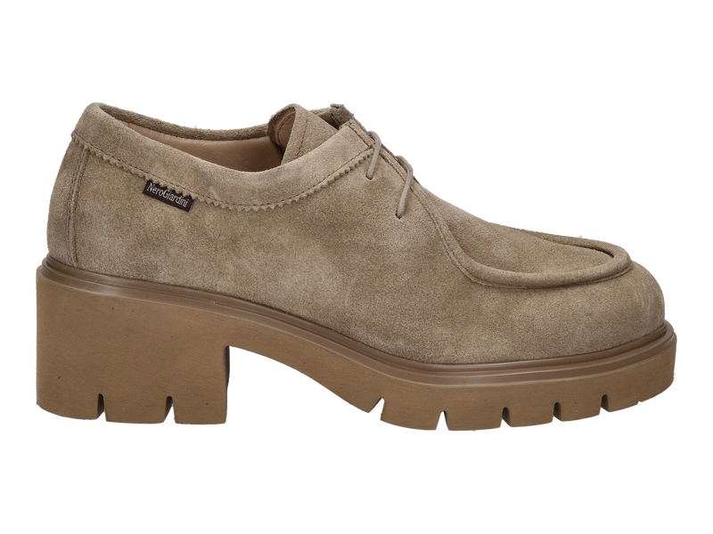 Nero Giardini Chaussures à Lacets Beige