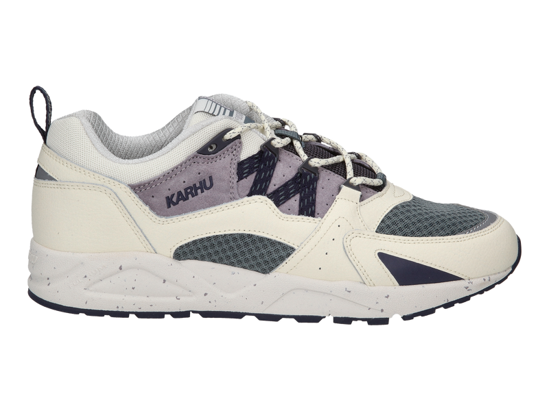 Bekijk product 'Karhu Sneakers Off White' Karhu Sneakers Off White