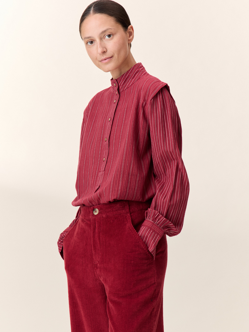 Leon & Harper Blouses Rouge