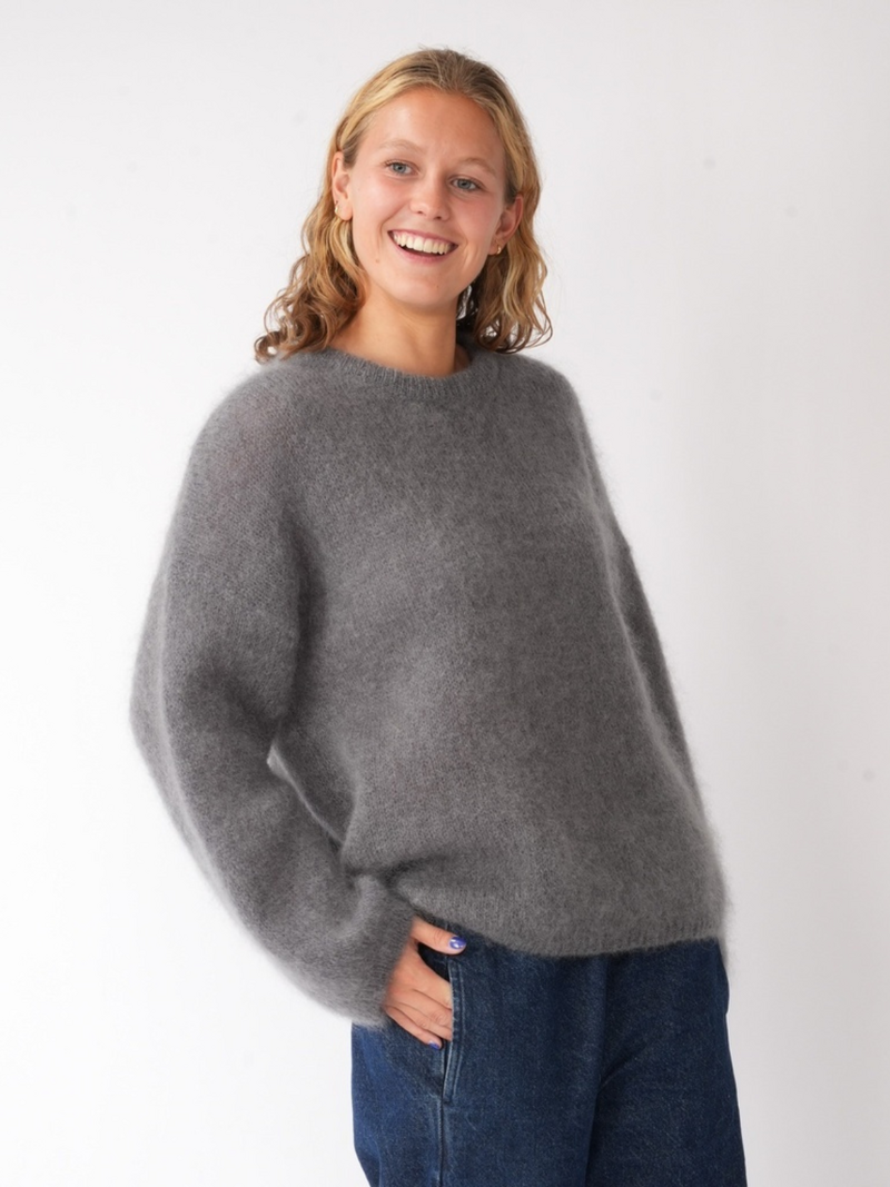 Black Rose Pulls Gris