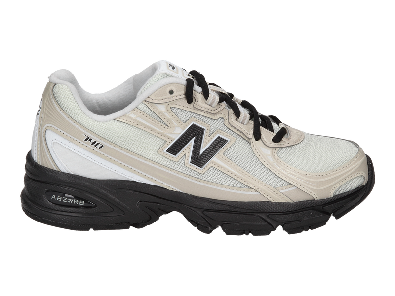 New Balance Sneakers Beige