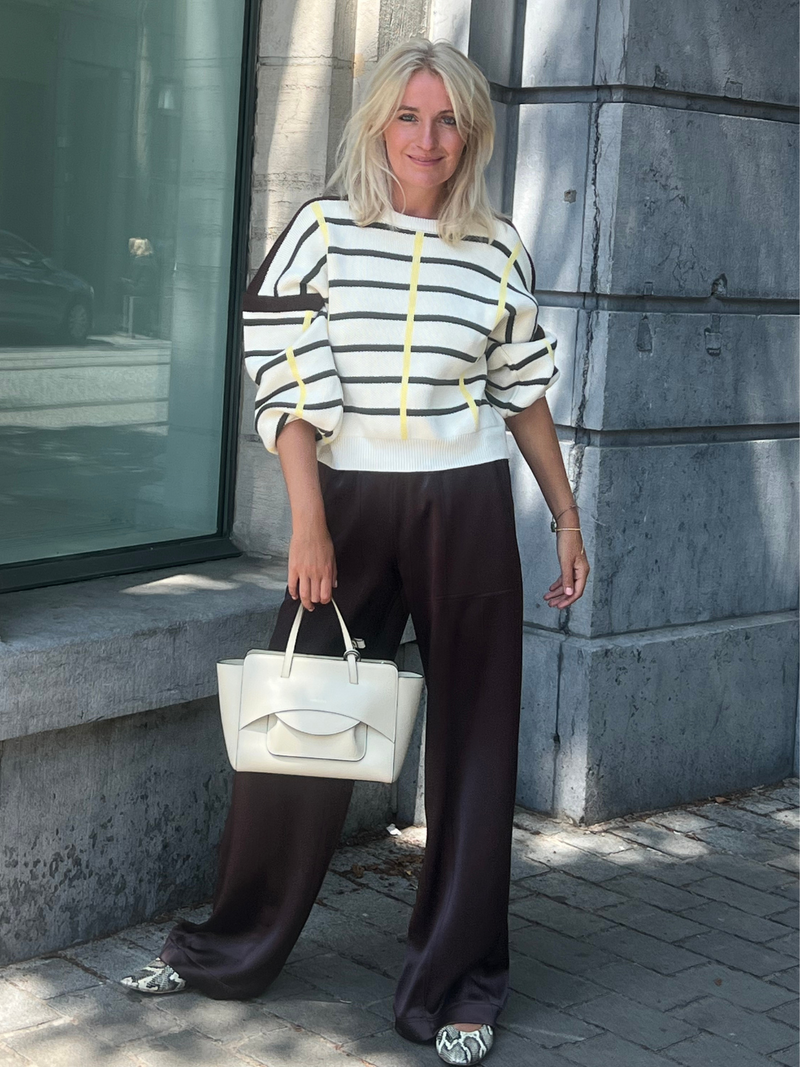 Bad Habits Truien Beige