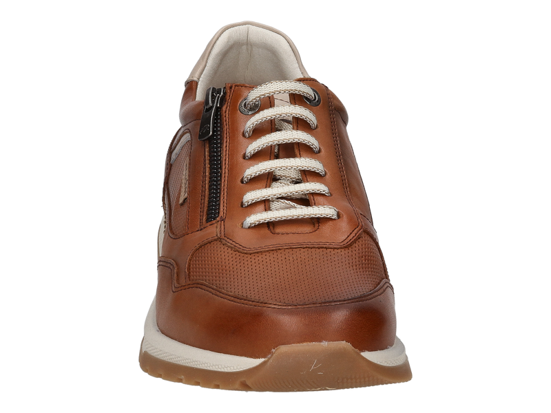 Voir le produit 'Fluchos Baskets Cognac' (en anglais) Fluchos Baskets Cognac