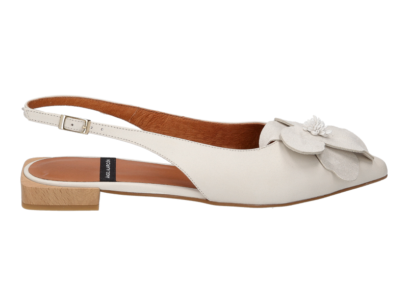 Bekijk product 'Angel Alarcon Slings Off White' Angel Alarcon Slings Off White