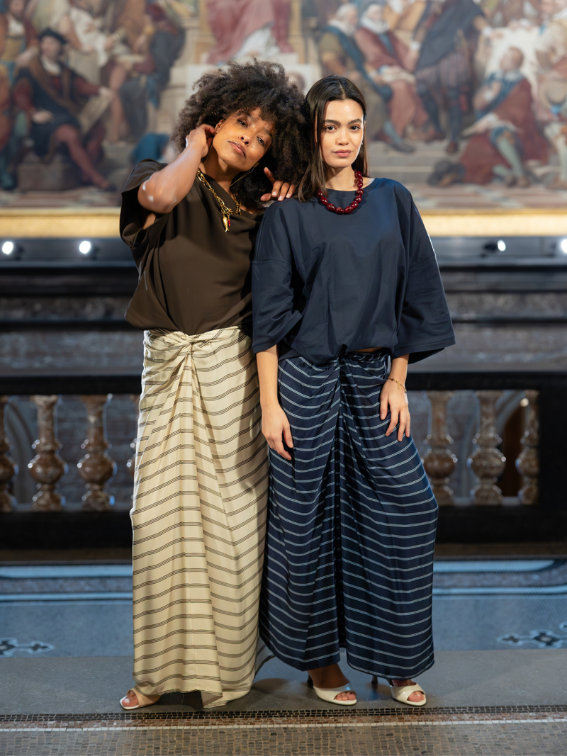 Black Rose Rokken Blauw