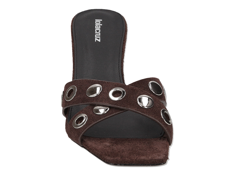 Lola Cruz Muilen Bruin