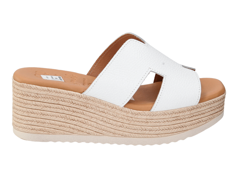 Oh My Sandals Mules White