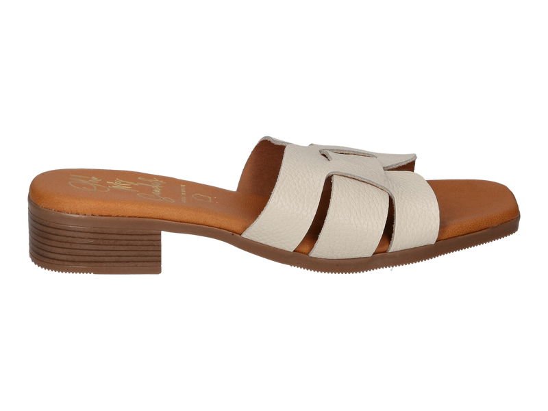 Bekijk product 'Oh My Sandals Slippers Off White' Oh My Sandals Slippers Off White