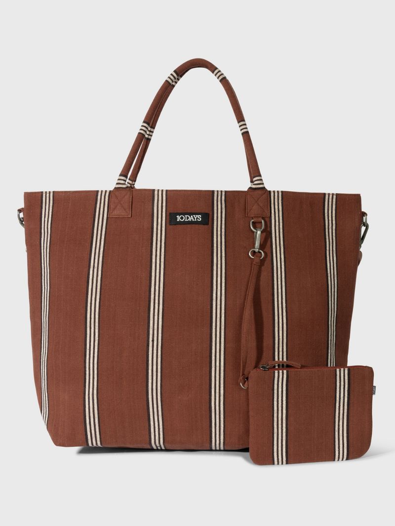 10 Days Shoppers Brown