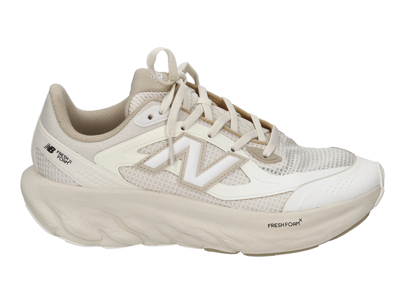New Balance Sneakers Beige
