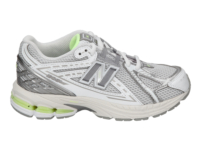New Balance Sneakers Zilver