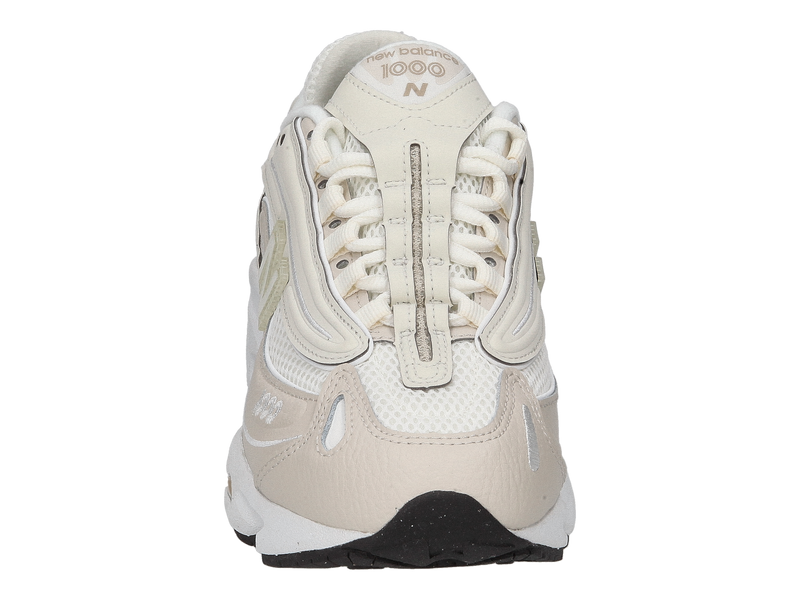 New Balance Sneakers Beige