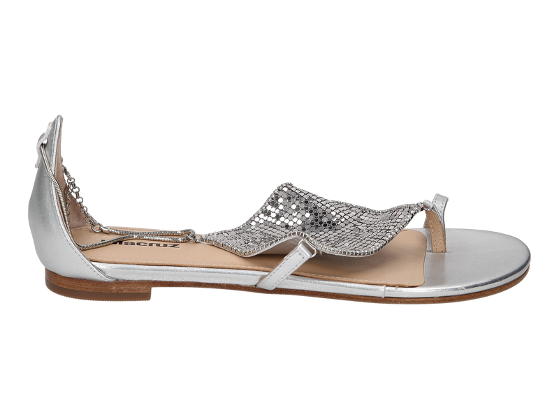 Voir le produit 'Lola Cruz Sandales Argent' (en anglais) Lola Cruz Sandales Argent