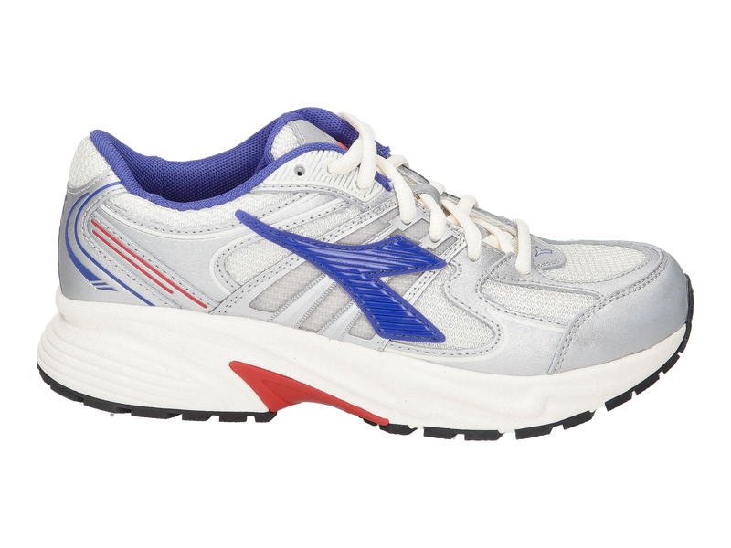 Voir le produit 'Diadora Baskets Argent' (en anglais) Diadora Baskets Argent