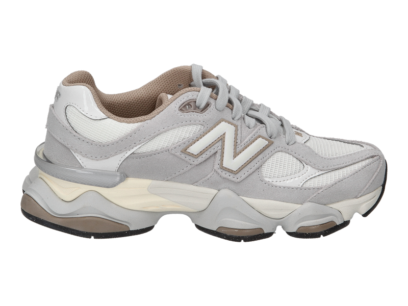 New Balance Sneakers Beige