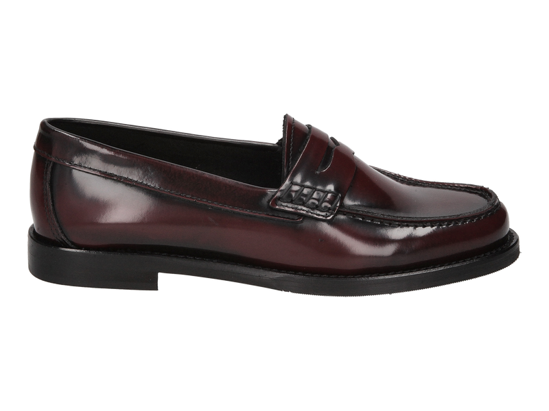 Voir le produit 'Verduyn Mocassins Bordeaux' (en anglais) Verduyn Mocassins Bordeaux