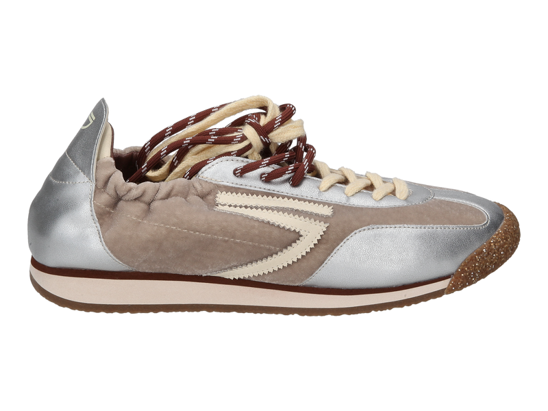 Bekijk product 'Puraai Sneakers Zilver' Puraai Sneakers Zilver
