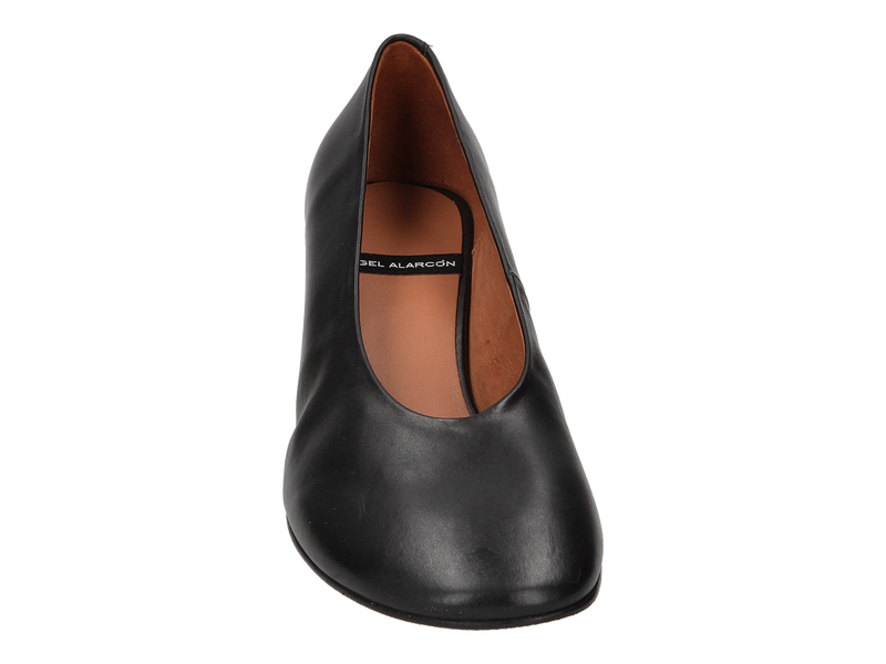Angel Alarcon Pumps Zwart
