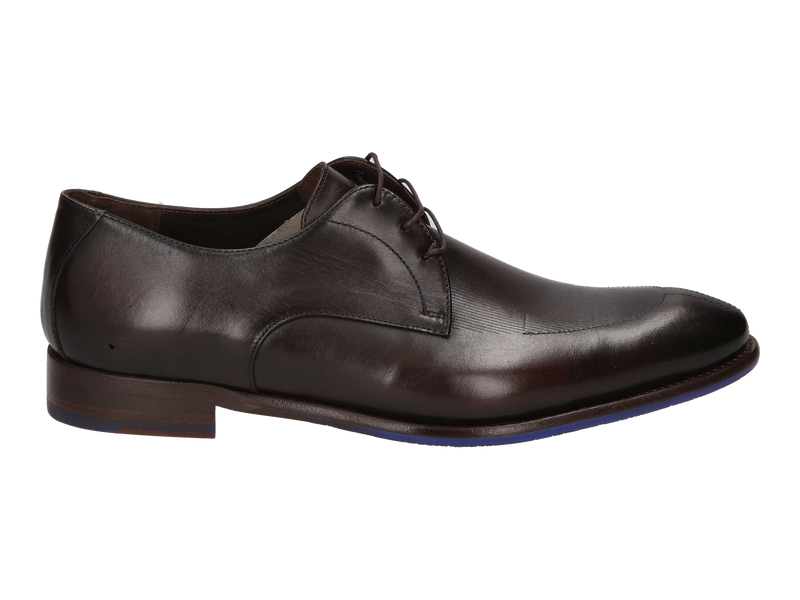 Bekijk product 'Floris Van Bommel Veterschoenen Bruin' Floris Van Bommel Veterschoenen Bruin