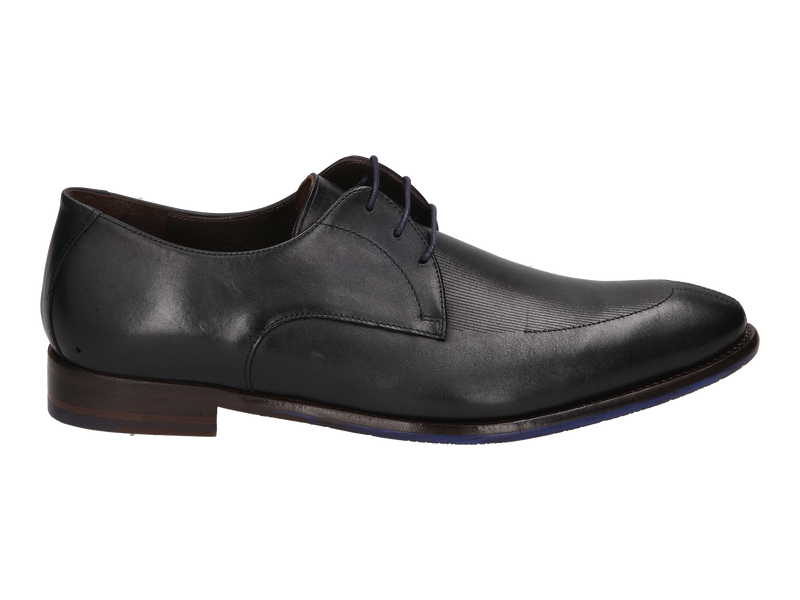 Bekijk product 'Floris Van Bommel Veterschoenen Blauw' Floris Van Bommel Veterschoenen Blauw