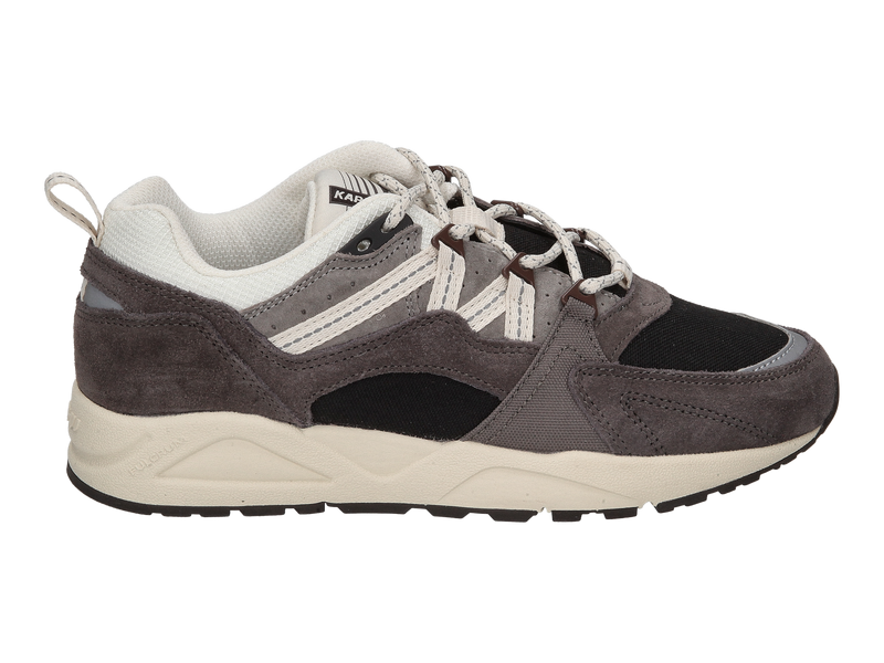 Karhu Sneakers Grijs