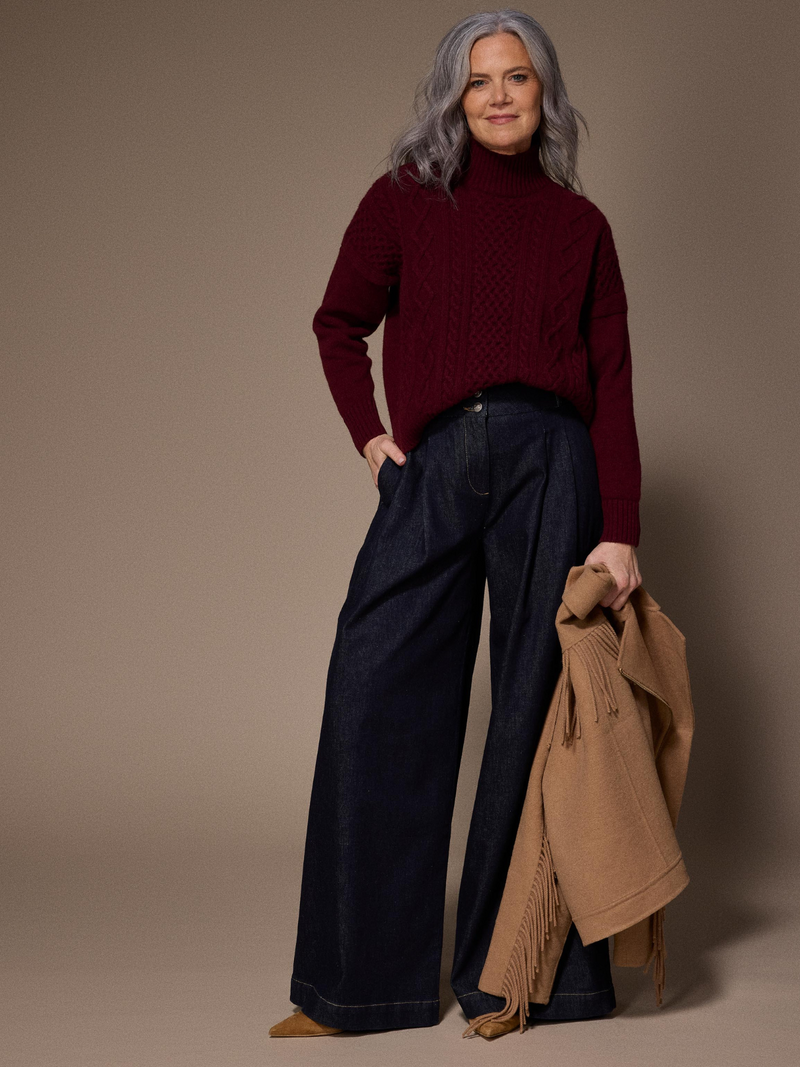 Lalotti Pulls Bordeaux