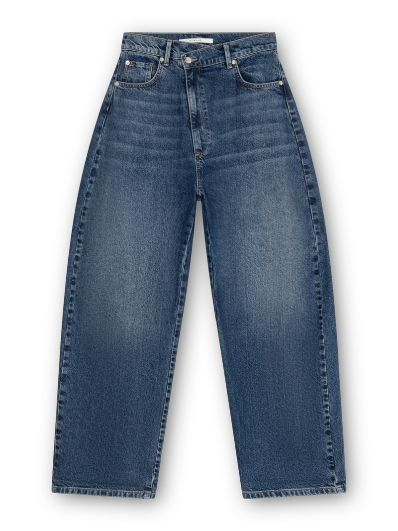 Voir le produit 'Homage Pantalons Bleu' (en anglais) Homage Pantalons Bleu
