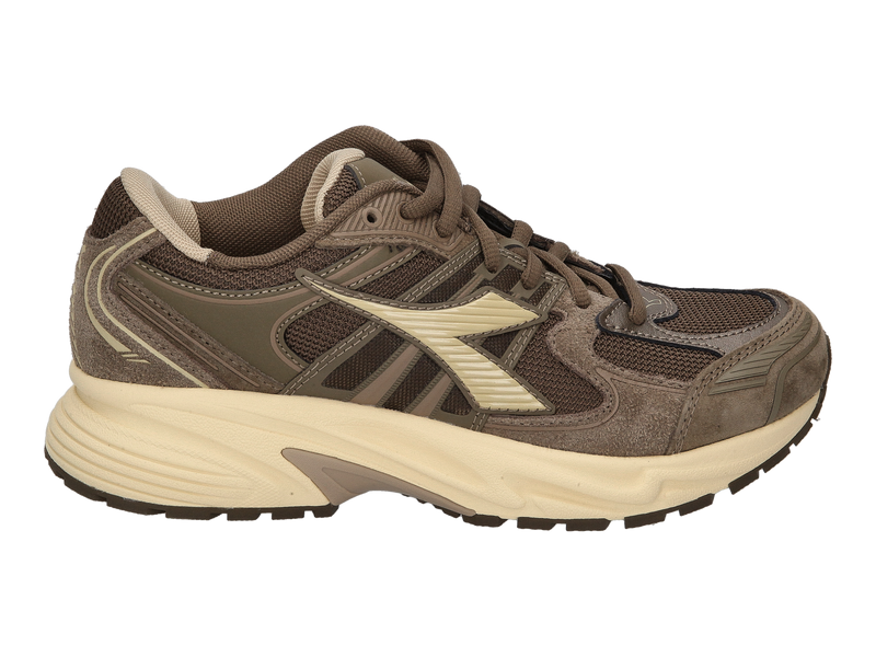 Voir le produit 'Diadora Baskets Brun' (en anglais) Diadora Baskets Brun