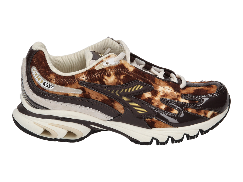 Voir le produit 'Diadora Baskets Brun' (en anglais) Diadora Baskets Brun