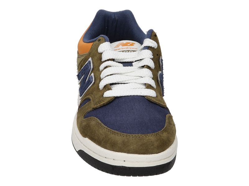 Voir le produit 'New Balance Baskets Bleu' (en anglais) New Balance Baskets Bleu