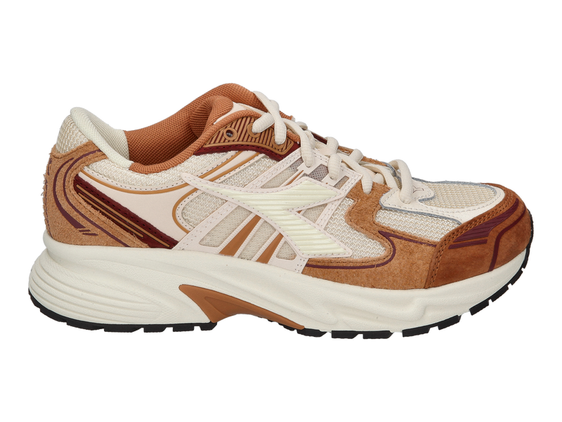 Voir le produit 'Diadora Baskets Beige' (en anglais) Diadora Baskets Beige