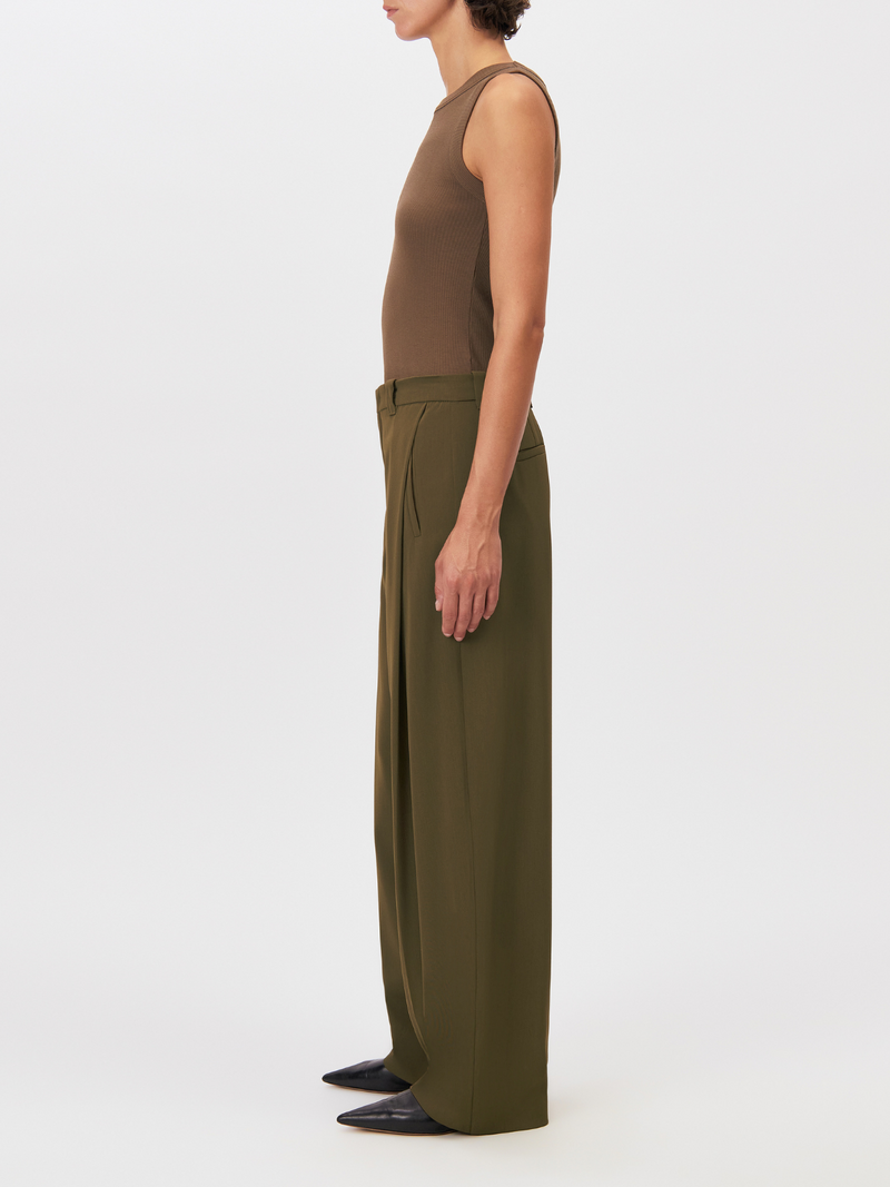 View product 'Drykorn Trousers Kaki' Drykorn Trousers Kaki